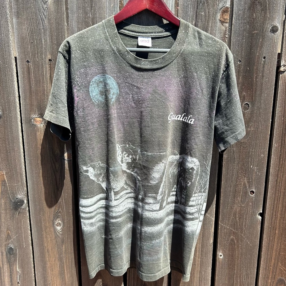 VINTAGE WOLF AMINAL AOP SINGLE STITCH GRAPHIC TEE